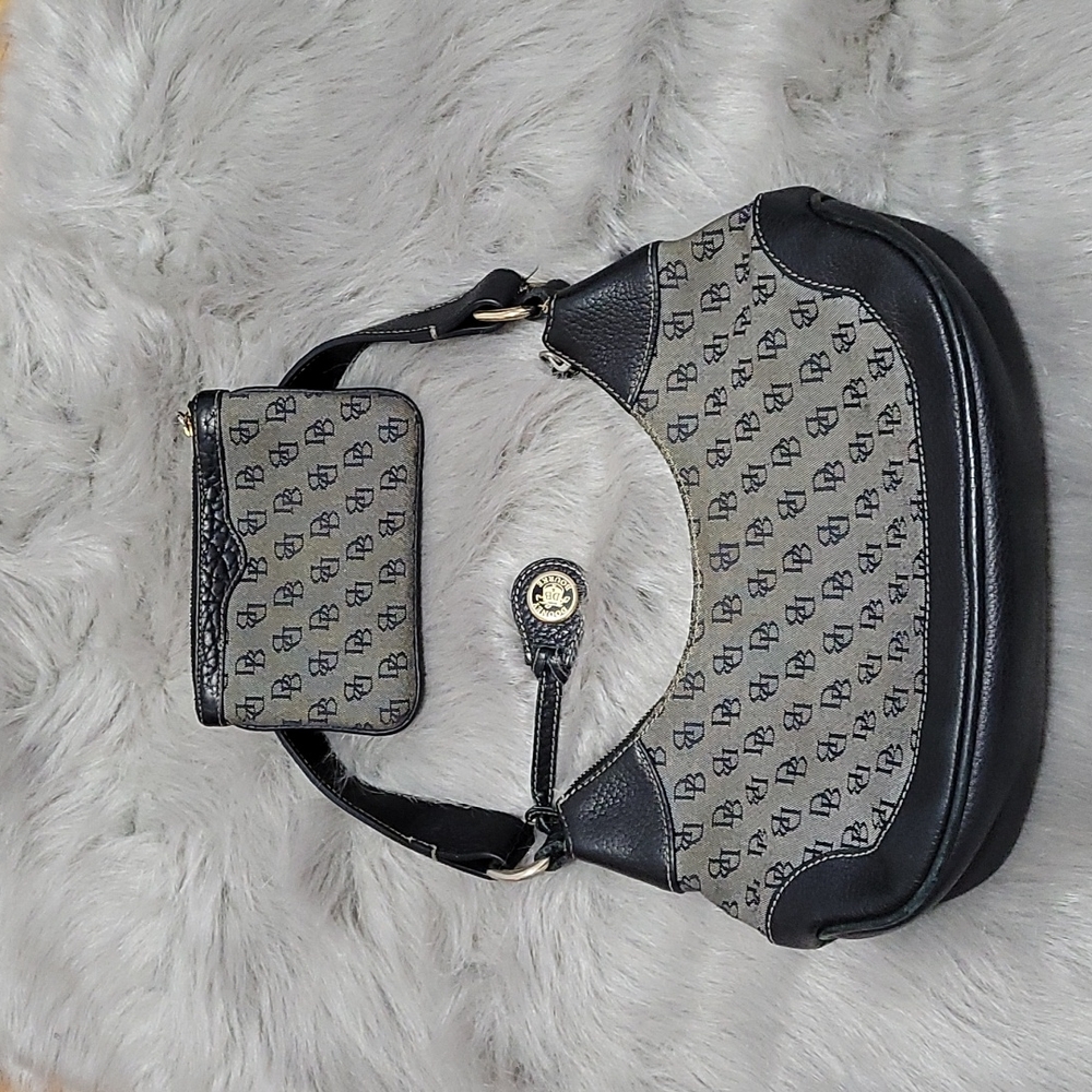 Dooney&Bourke